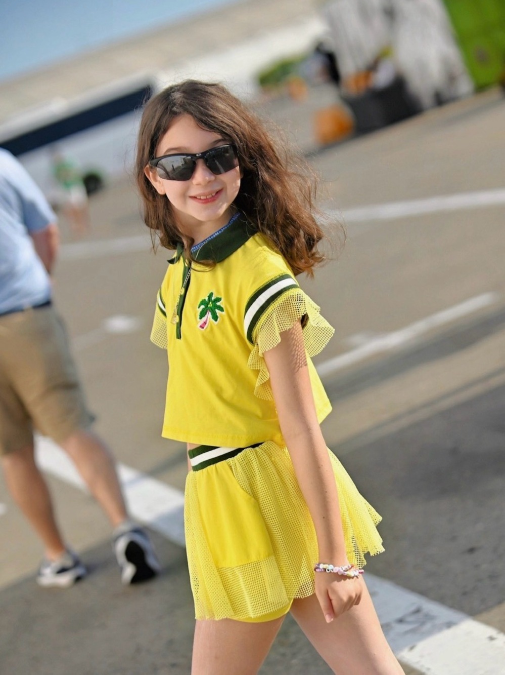 SHEIN Yellow Polo Dress Set with Black Collar and Palm Patch
